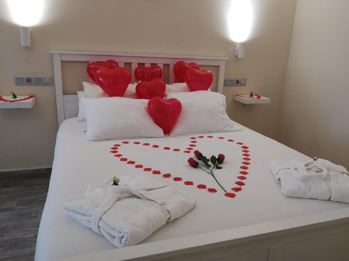 Eres Emerita "Apartamentos & Suites" Mérida Zewnętrze zdjęcie