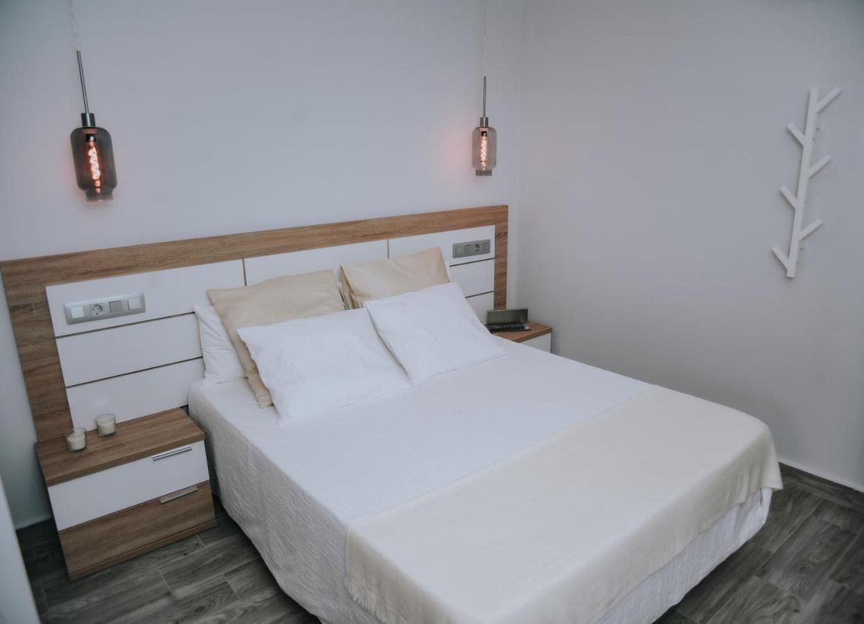 Eres Emerita "Apartamentos & Suites" Mérida Zewnętrze zdjęcie