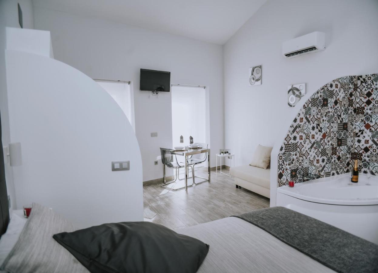 Eres Emerita "Apartamentos & Suites" Mérida Zewnętrze zdjęcie