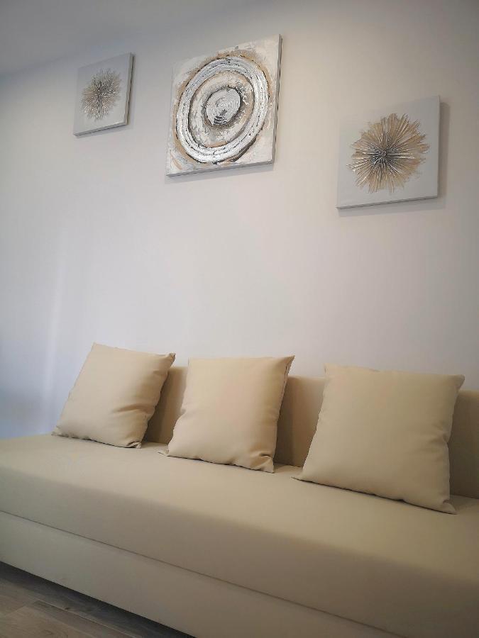 Eres Emerita "Apartamentos & Suites" Mérida Zewnętrze zdjęcie