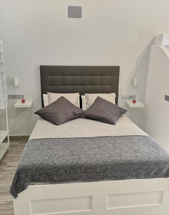 Eres Emerita "Apartamentos & Suites" Mérida Zewnętrze zdjęcie