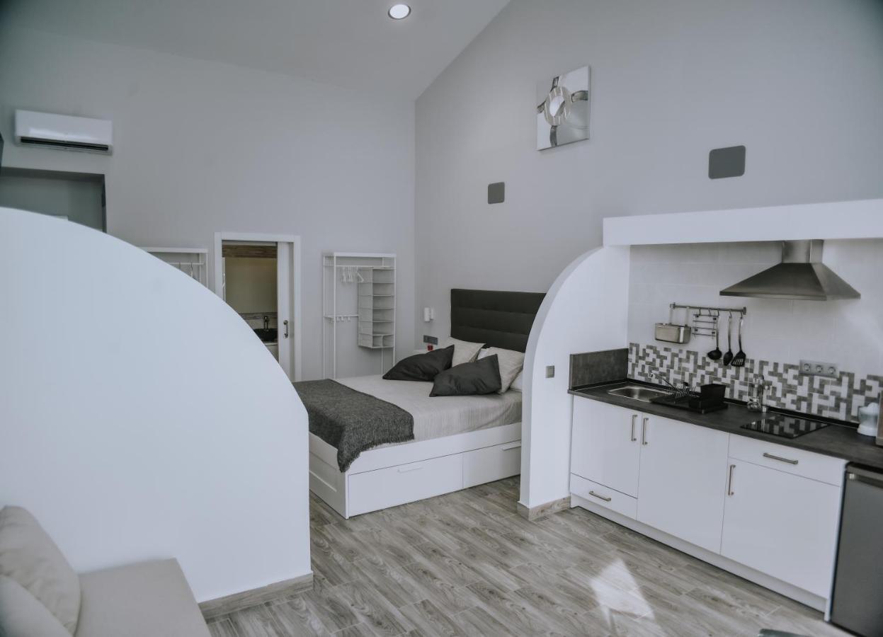 Eres Emerita "Apartamentos & Suites" Mérida Zewnętrze zdjęcie