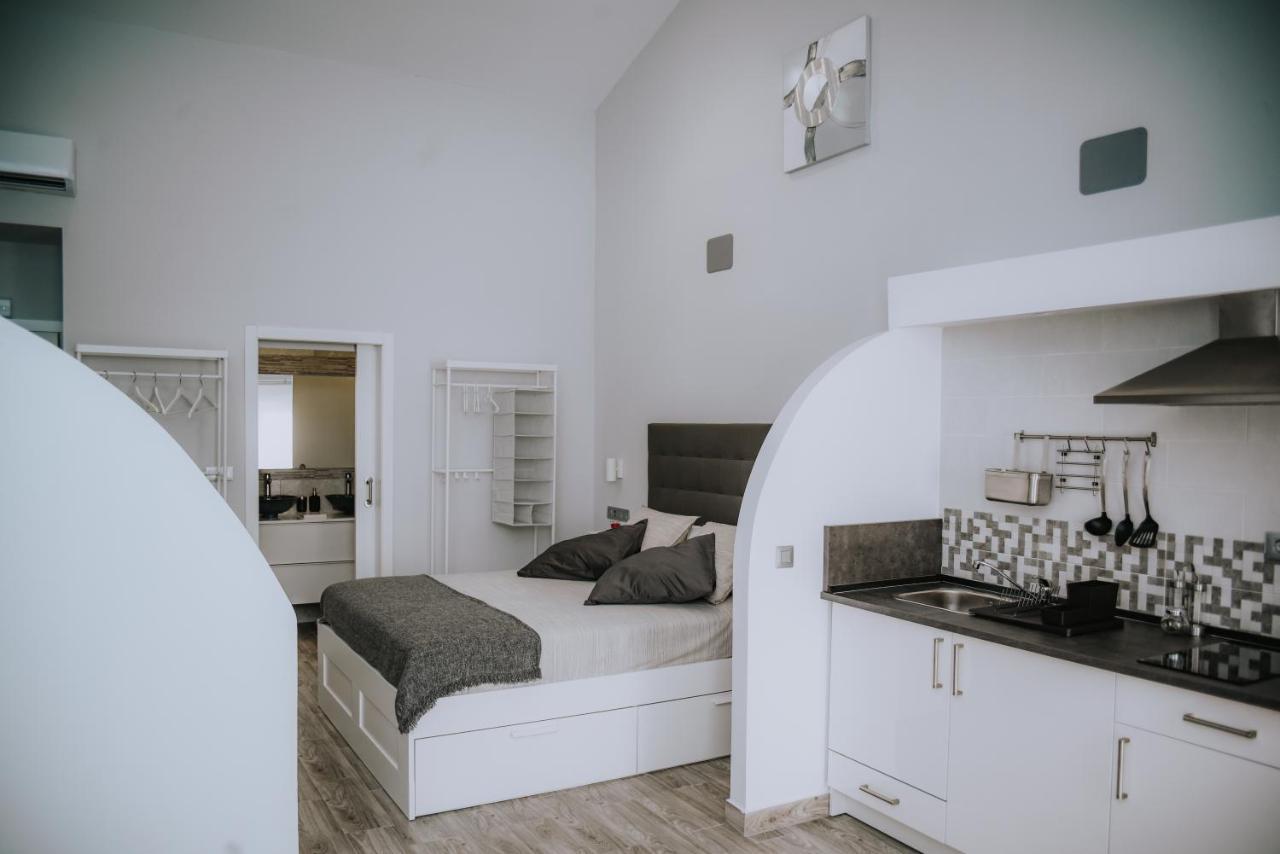 Eres Emerita "Apartamentos & Suites" Mérida Zewnętrze zdjęcie